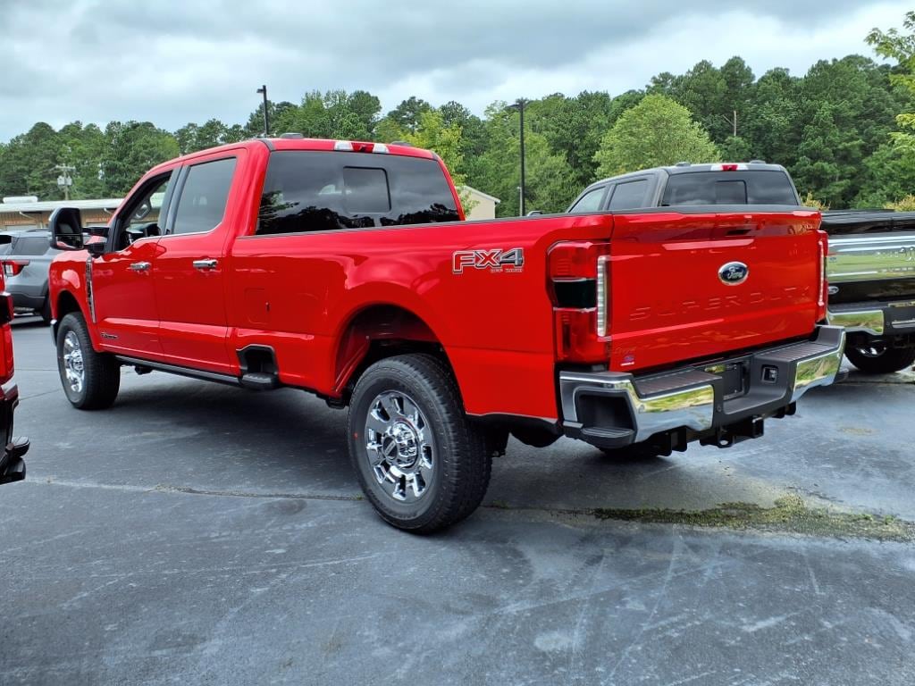 New 2025 Ford F-350SD Lariat Truck