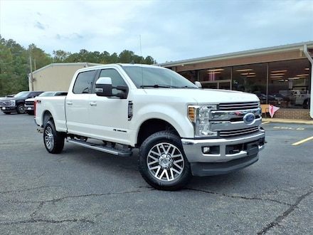 2019 Ford F-250SD Lariat Truck