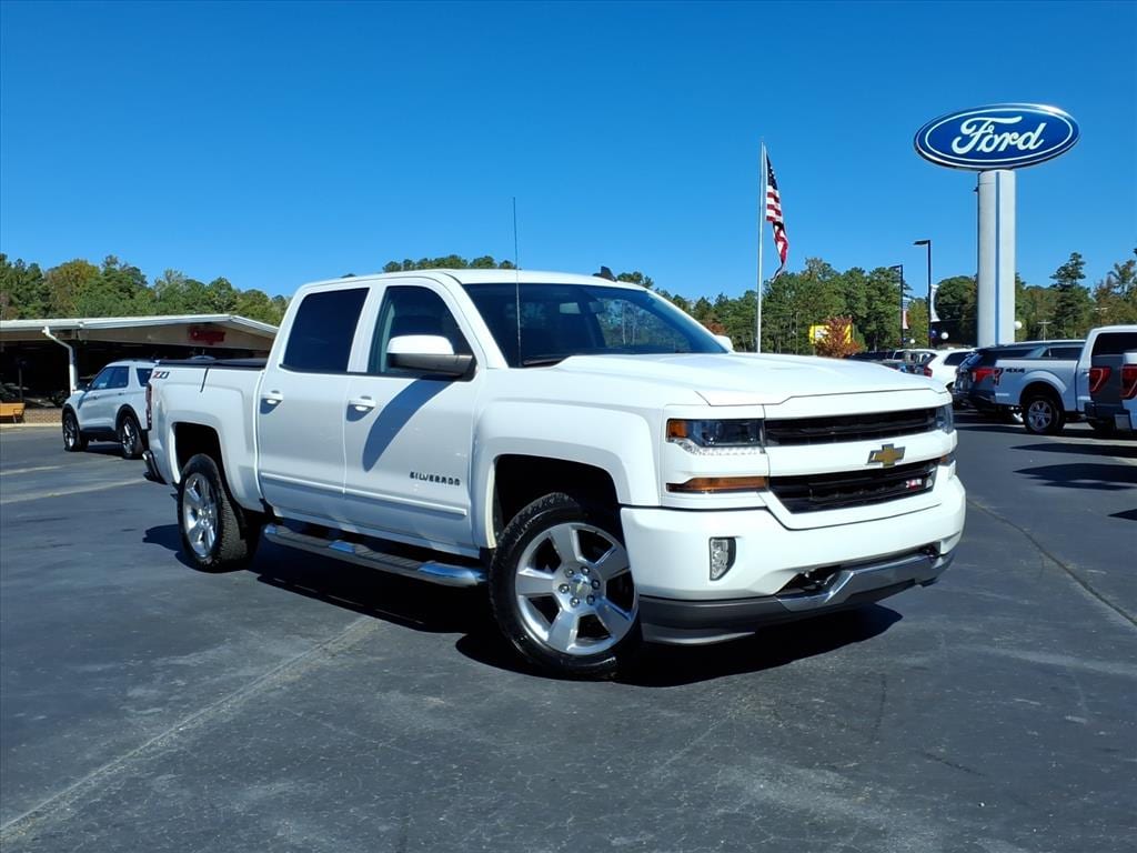 Used 2018 Chevrolet Silverado 1500 LT Truck