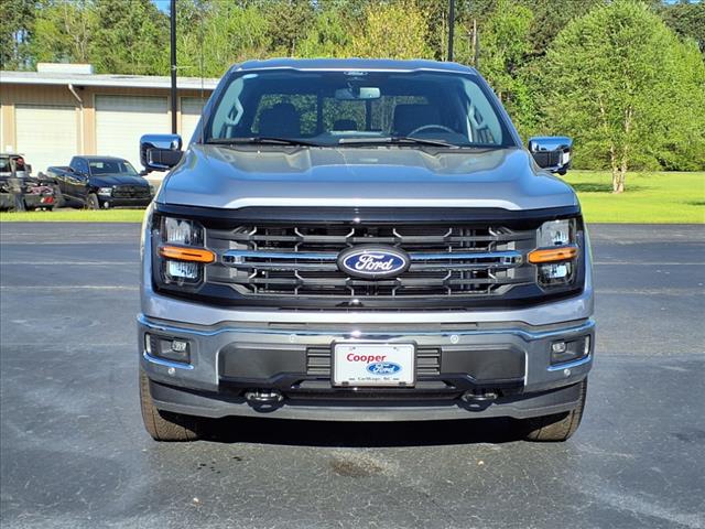 2025 Ford F-150 XLT photo 2
