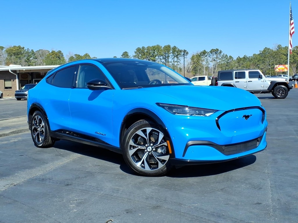 Used 2023 Ford Mustang Mach-E Premium SUV