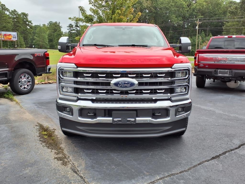 New 2025 Ford F-350SD Lariat Truck