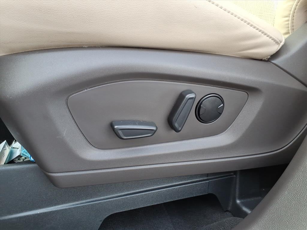 Used 2022 Ford Explorer Platinum SUV