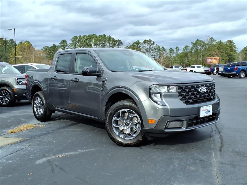 2025 Ford Maverick XLT's photo