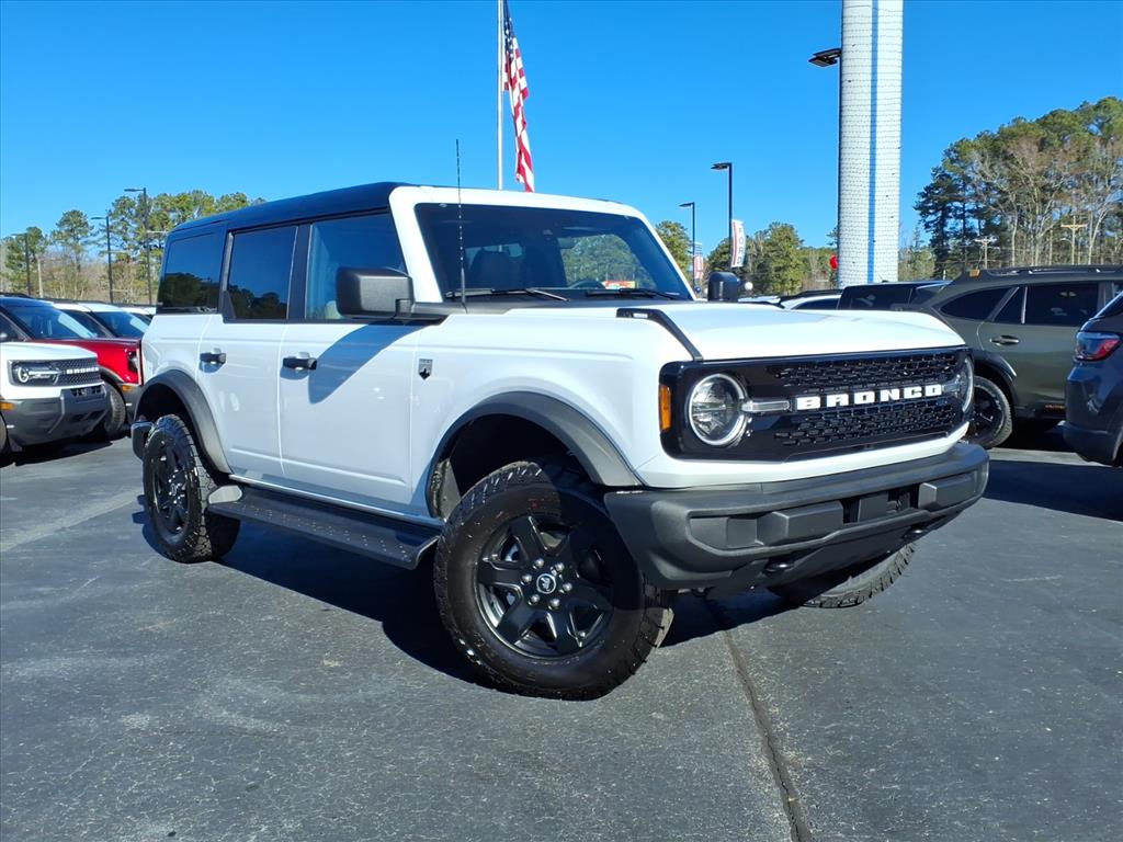 2025 Ford Bronco 4-Door Big Bend's photo