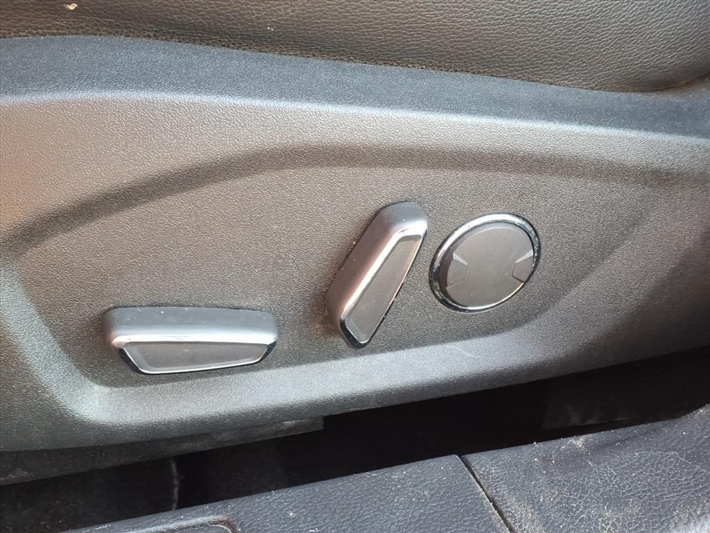 Used 2014 Ford Fusion SE Sedan