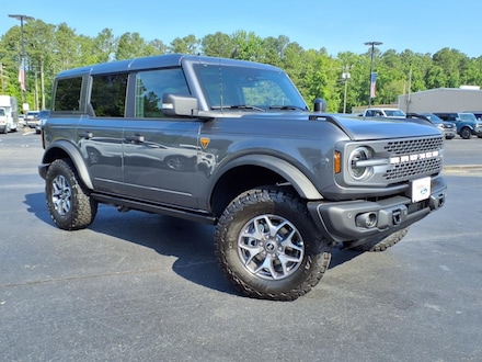 2025 Ford Bronco Badlands SUV