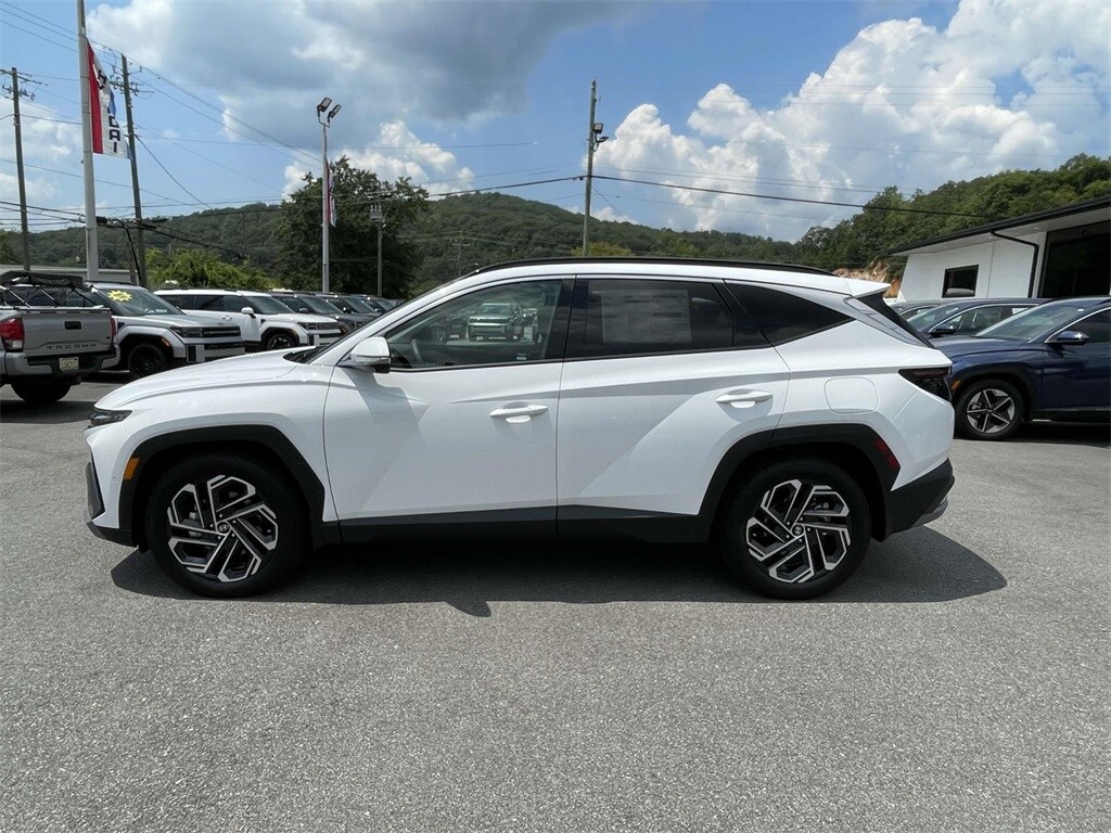 2026 Hyundai Tucson Limited photo 2