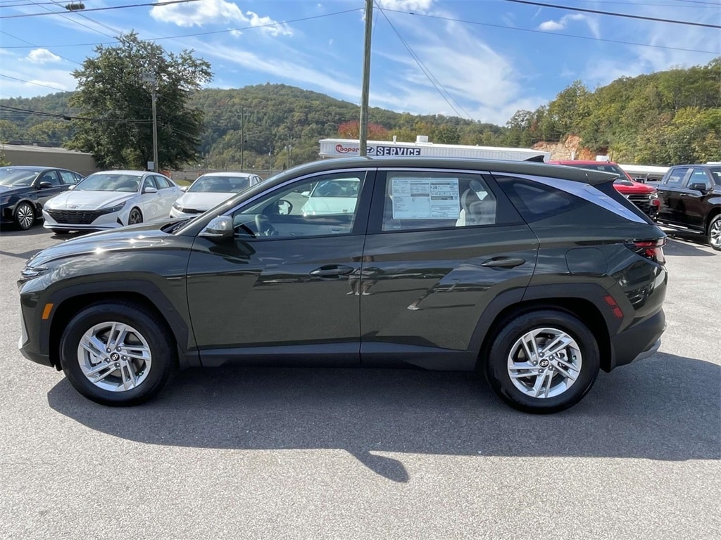 New 2026 Hyundai Tucson SE SUV