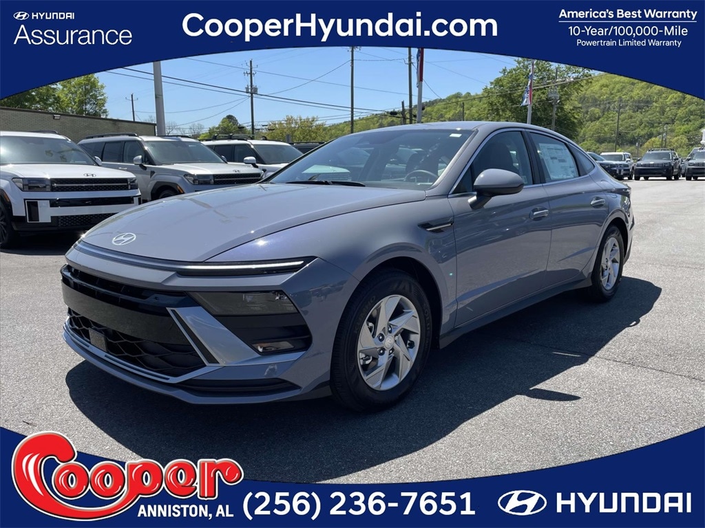 2025 Hyundai Sonata SE's photo