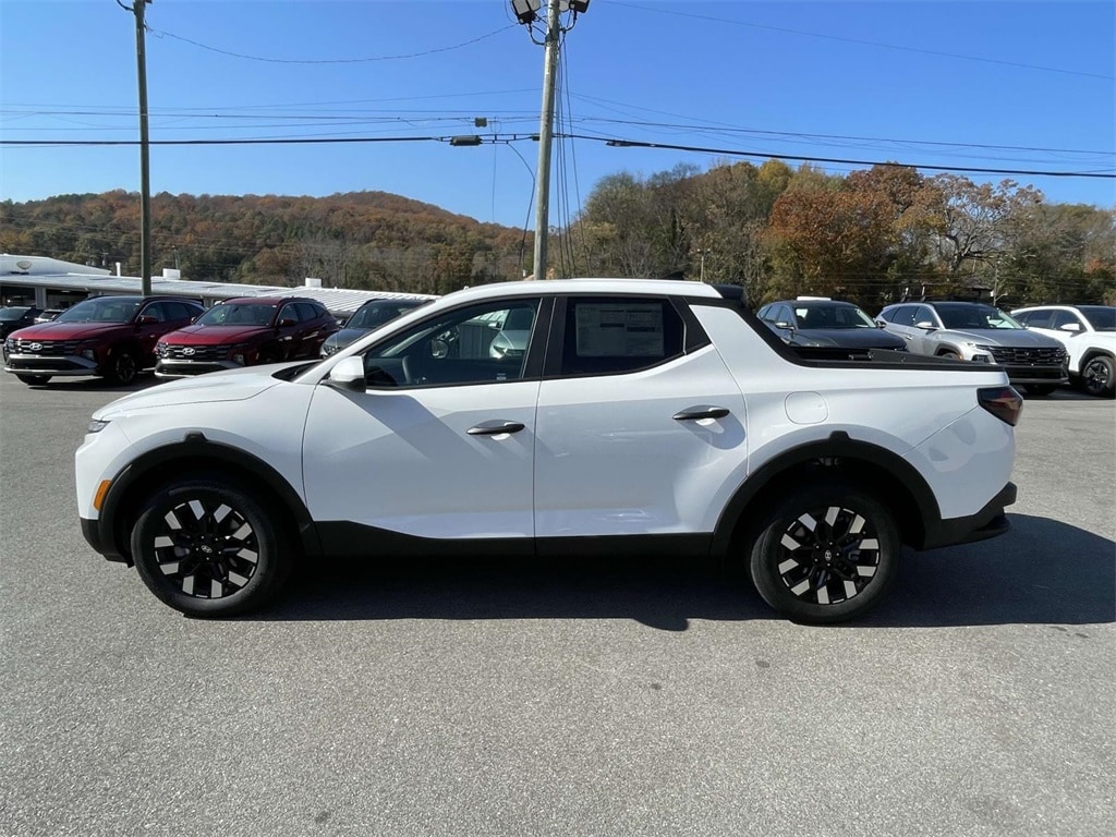 New 2026 Hyundai Santa Cruz SE Truck