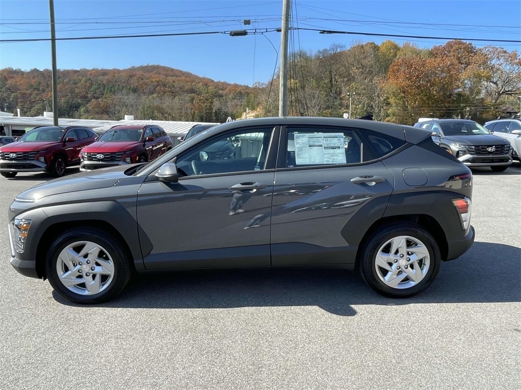 New 2026 Hyundai Kona SE SUV