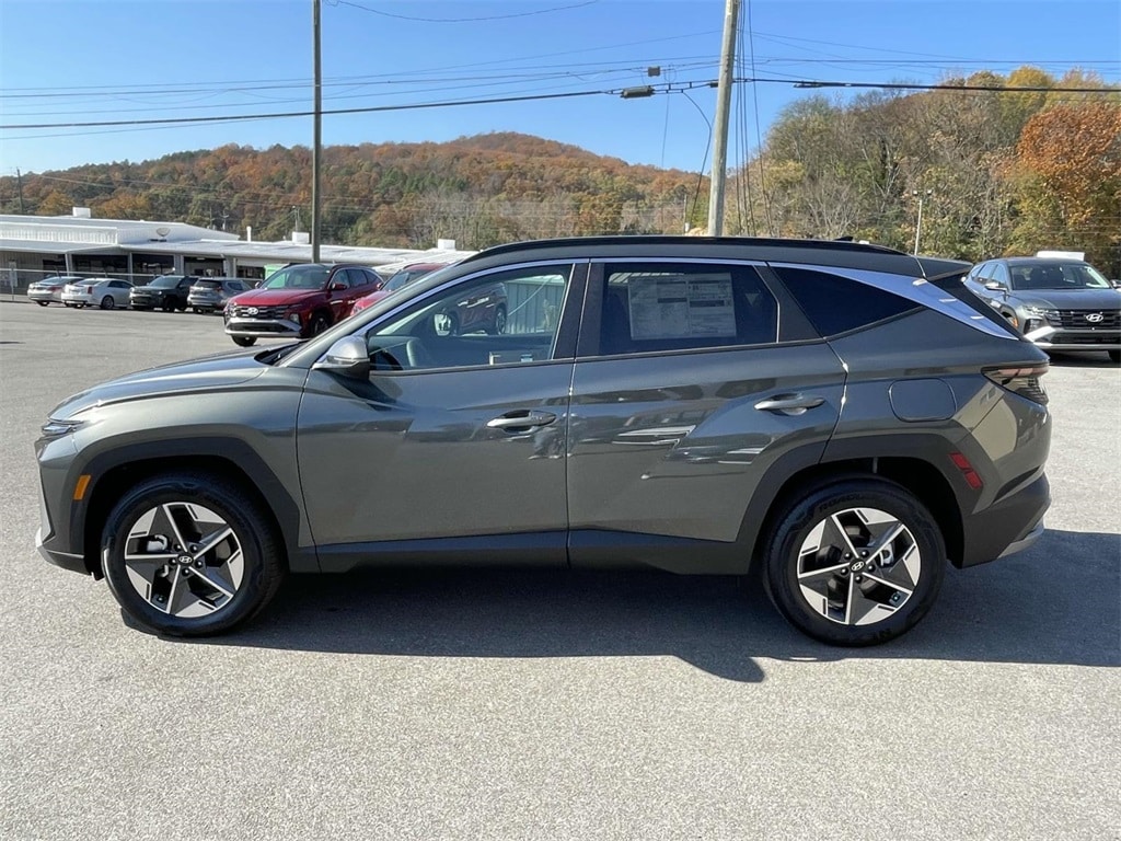 New 2025 Hyundai Tucson Hybrid SEL Convenience SUV