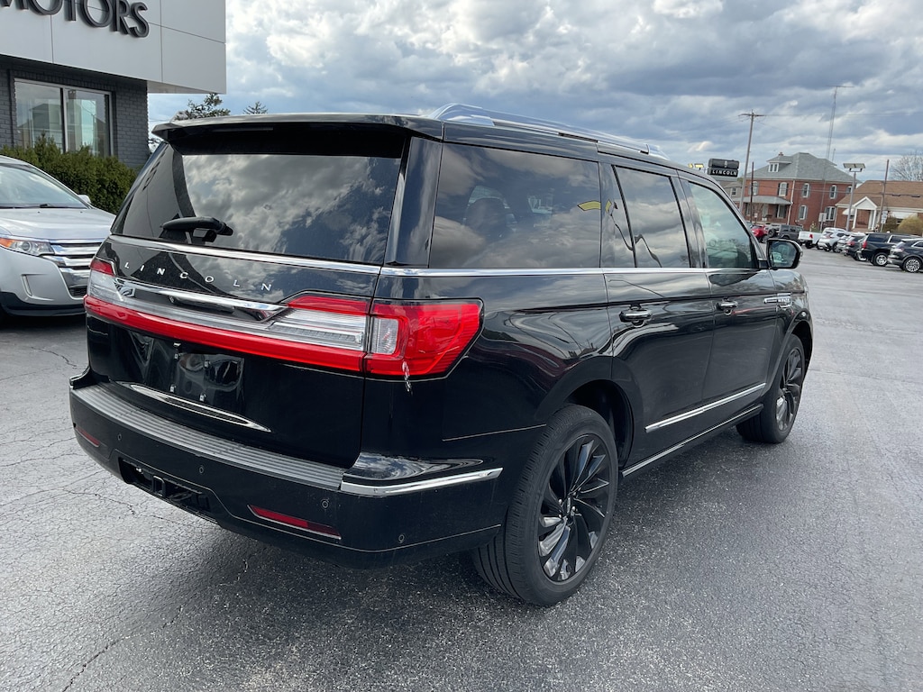 Used 2021 Lincoln Navigator ReservE 4x4 with Navigation, Pano Moon Roof, Luxur Reserve 4x4