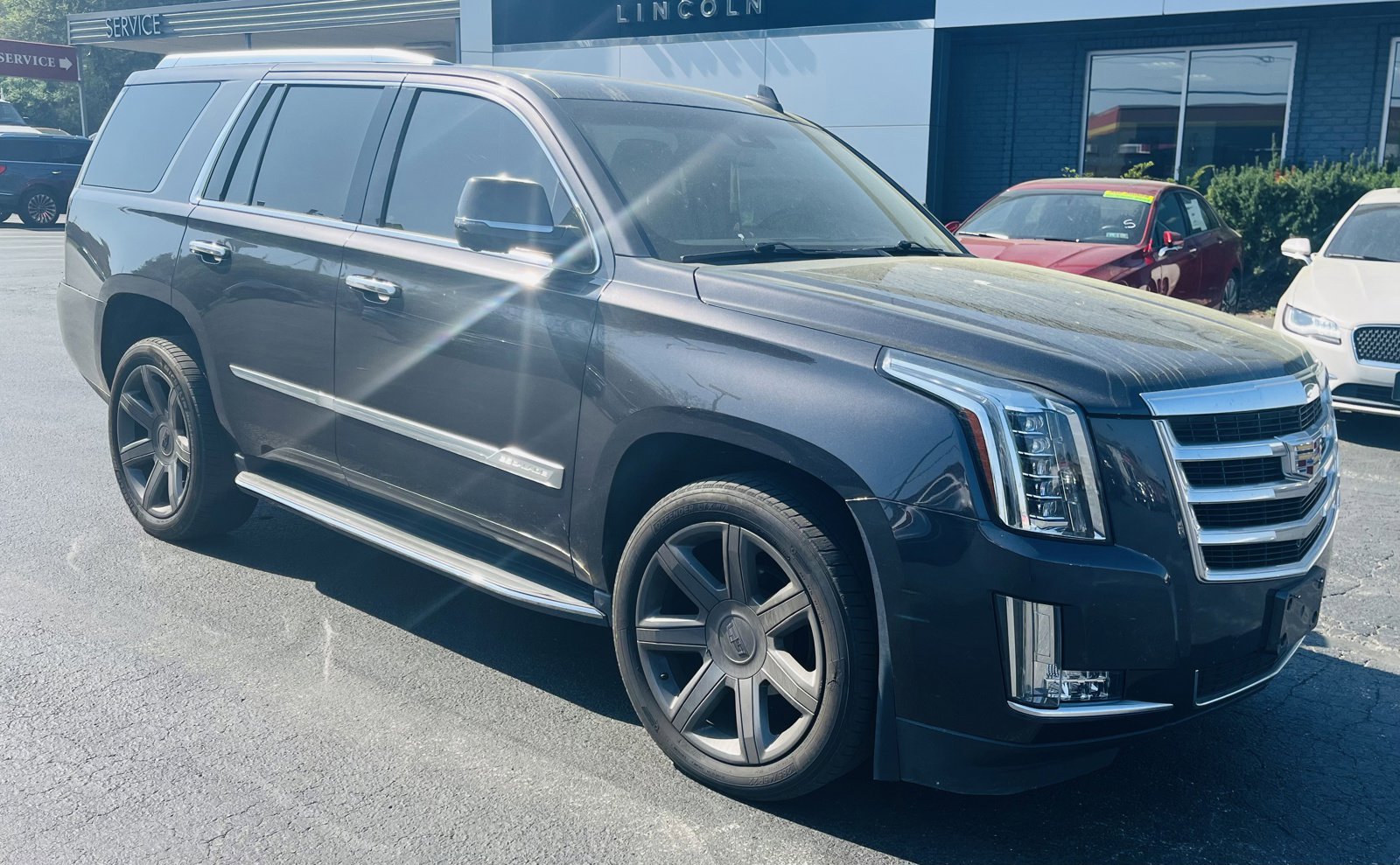 Used 2016 Cadillac Escalade Luxury with VIN 1GYS4BKJ9GR432536 for sale in Hanover, PA