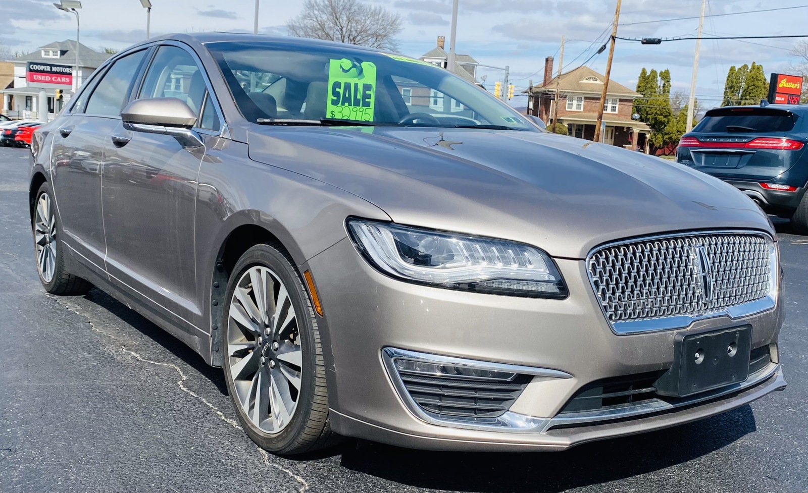 Lincoln® MKZ  Midsize Luxury Sedan