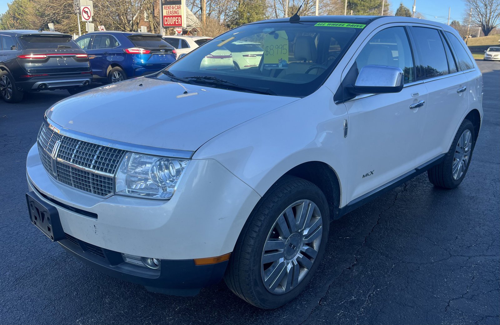 2010 Lincoln MKX Base's photo