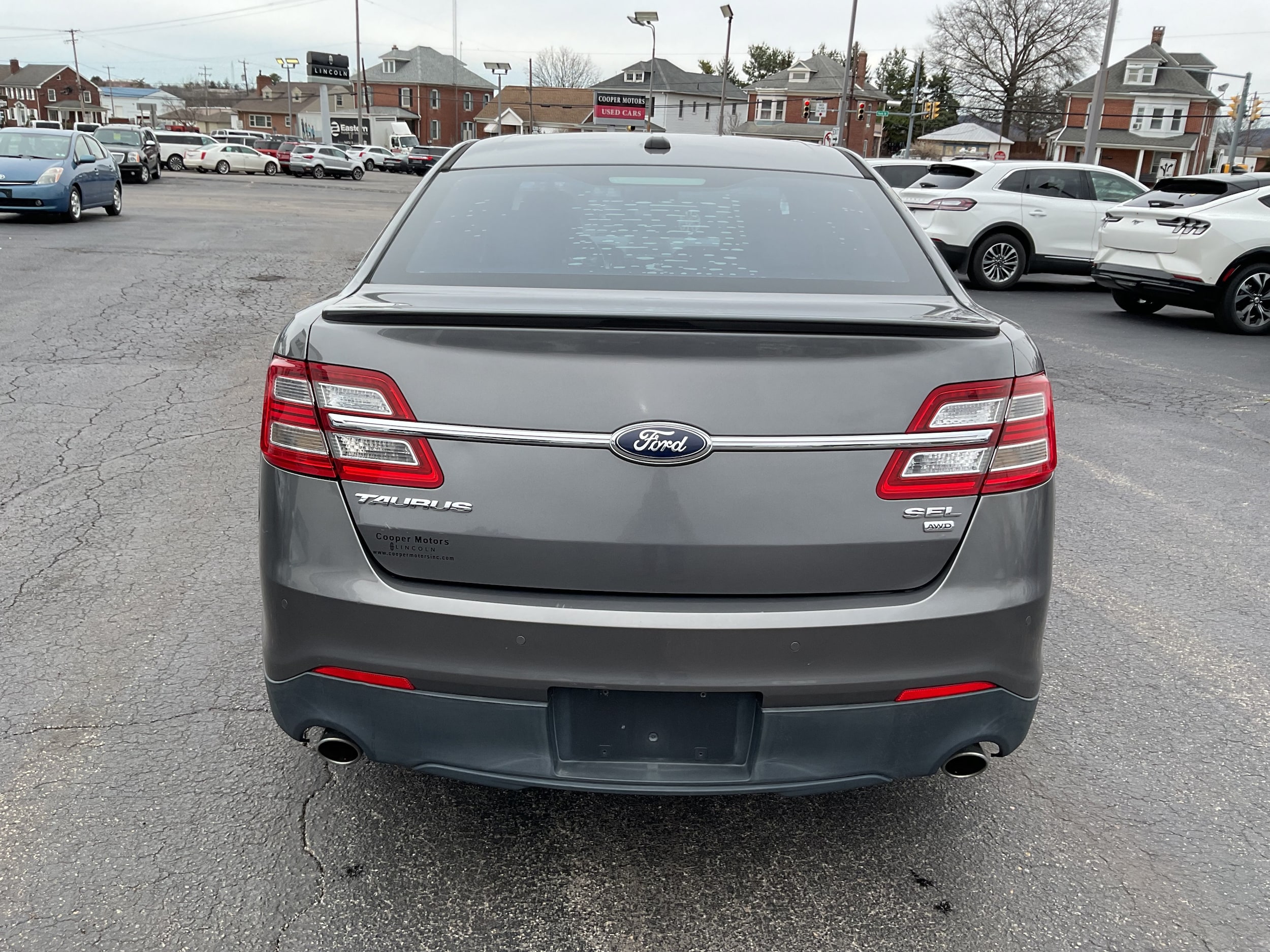 2013 Ford Taurus SEL - Photo 6