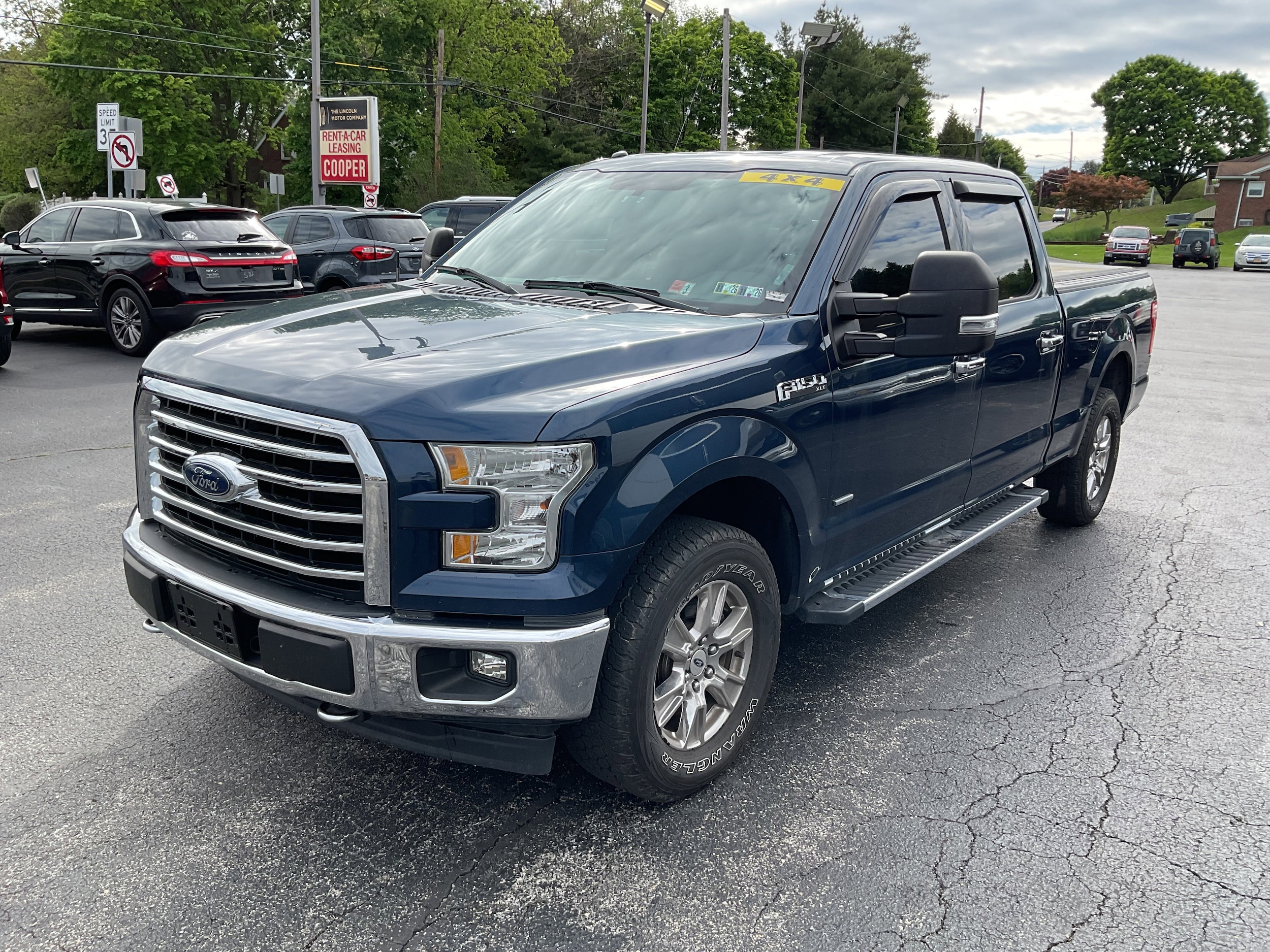 2017 Ford F-150 XLT 4x4 SuperCrew 157 in's photo
