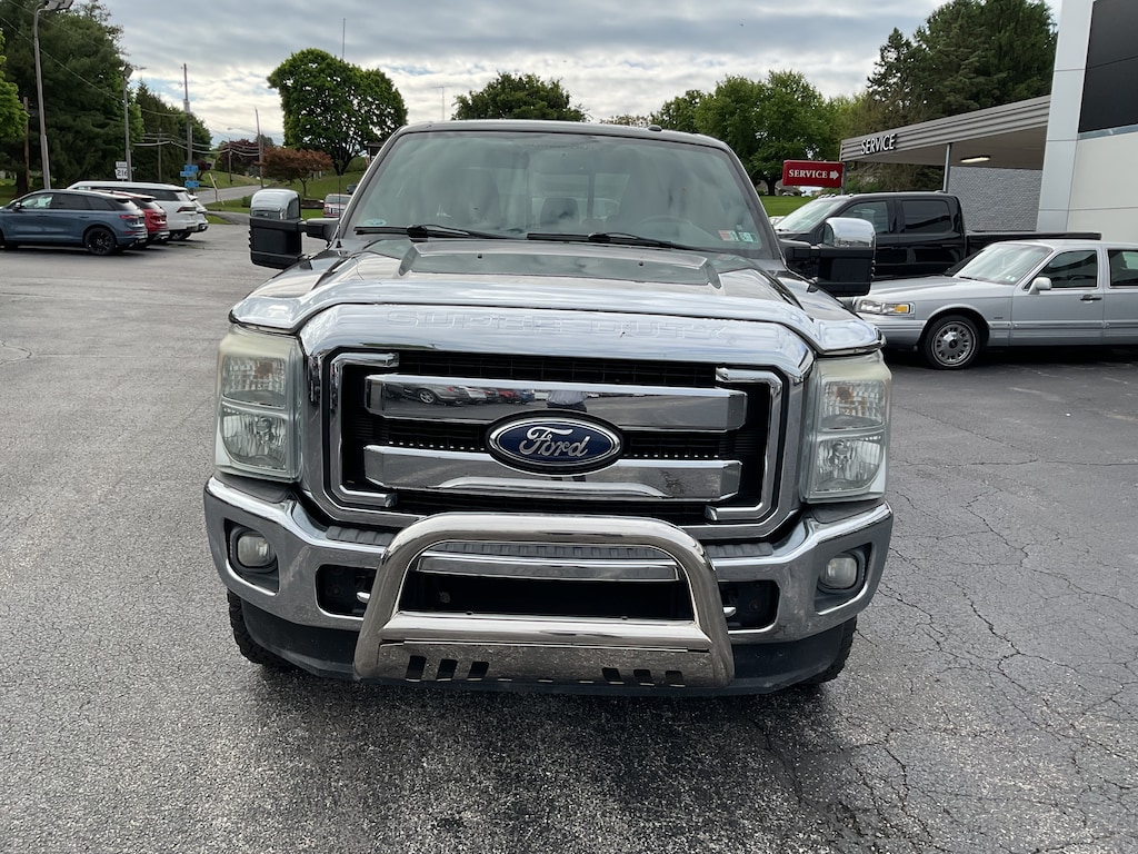 Used 2011 Ford Super Duty F-250 SRW Lariat Crew Cab 4x4 6.7L Diesel 4WD Crew Cab 156 Lariat