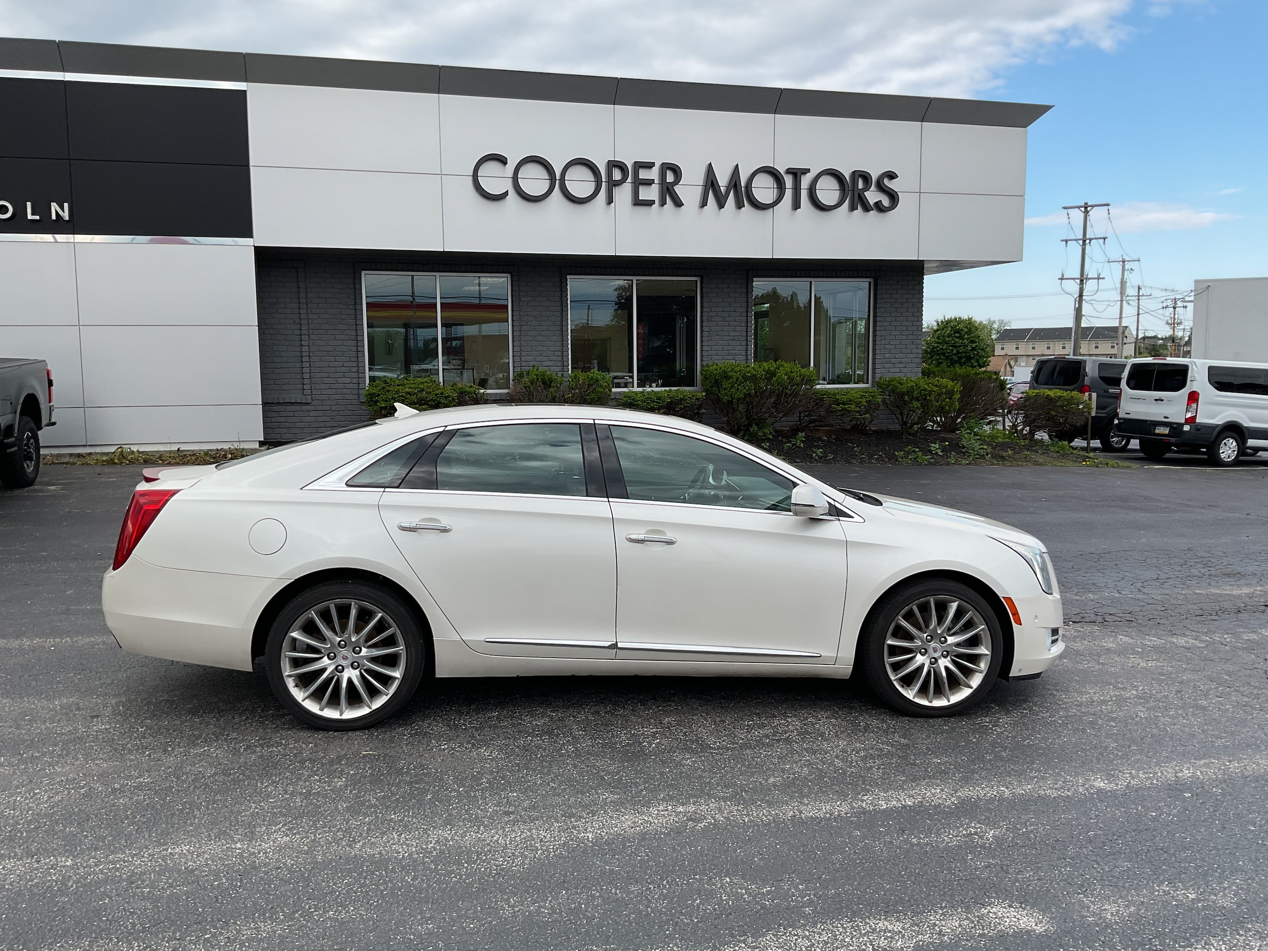 2014 Cadillac XTS Platinum Collection - Photo 7