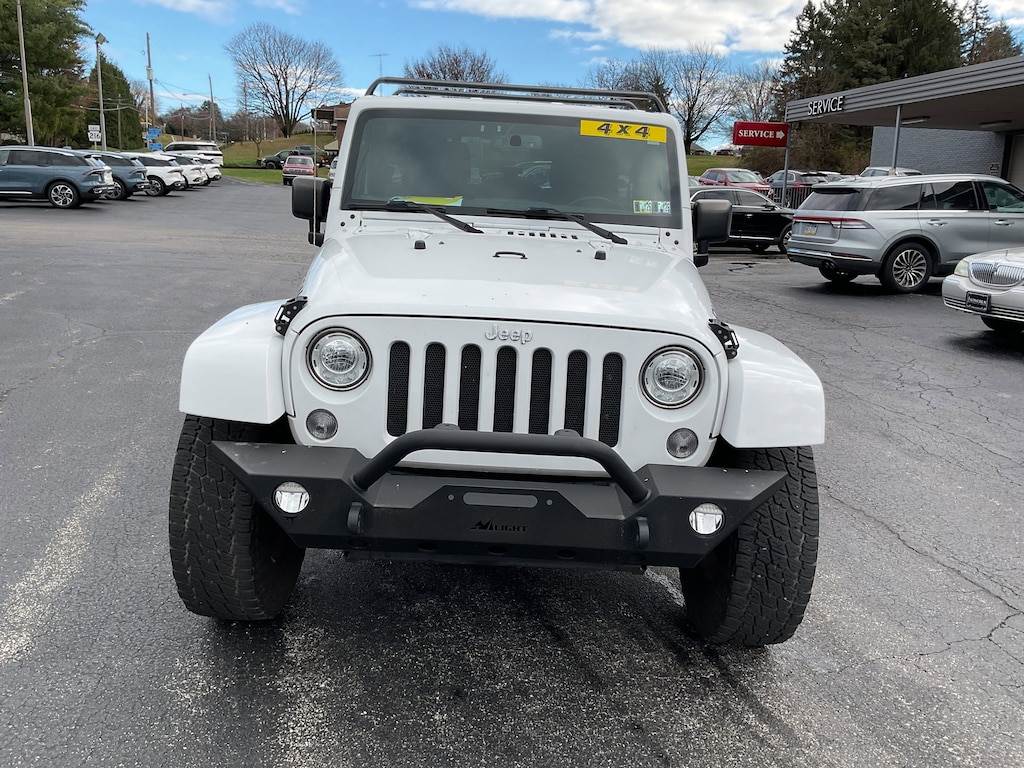 Used 2017 Jeep Wrangler Unlimited Rubicon Unlimited 4x4 with Navigation and Max Tow Rubicon 4x4