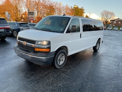 2019 Chevrolet Express Passenger G3500 LT 12 Passenger RWD 3500 155 LT