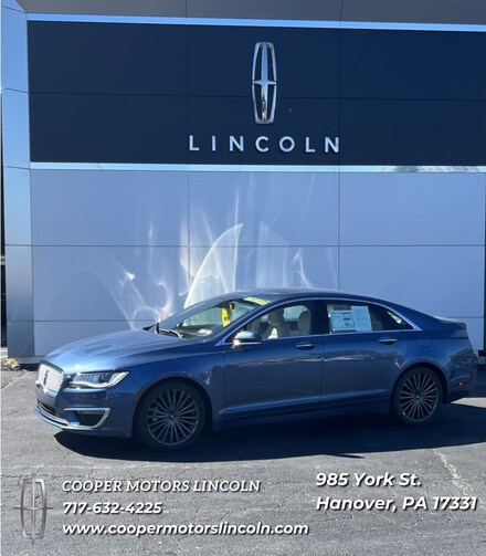 2018 Lincoln MKZ Reserve Reserve AWD with Navigation, Moon Roof, Heated Ste
