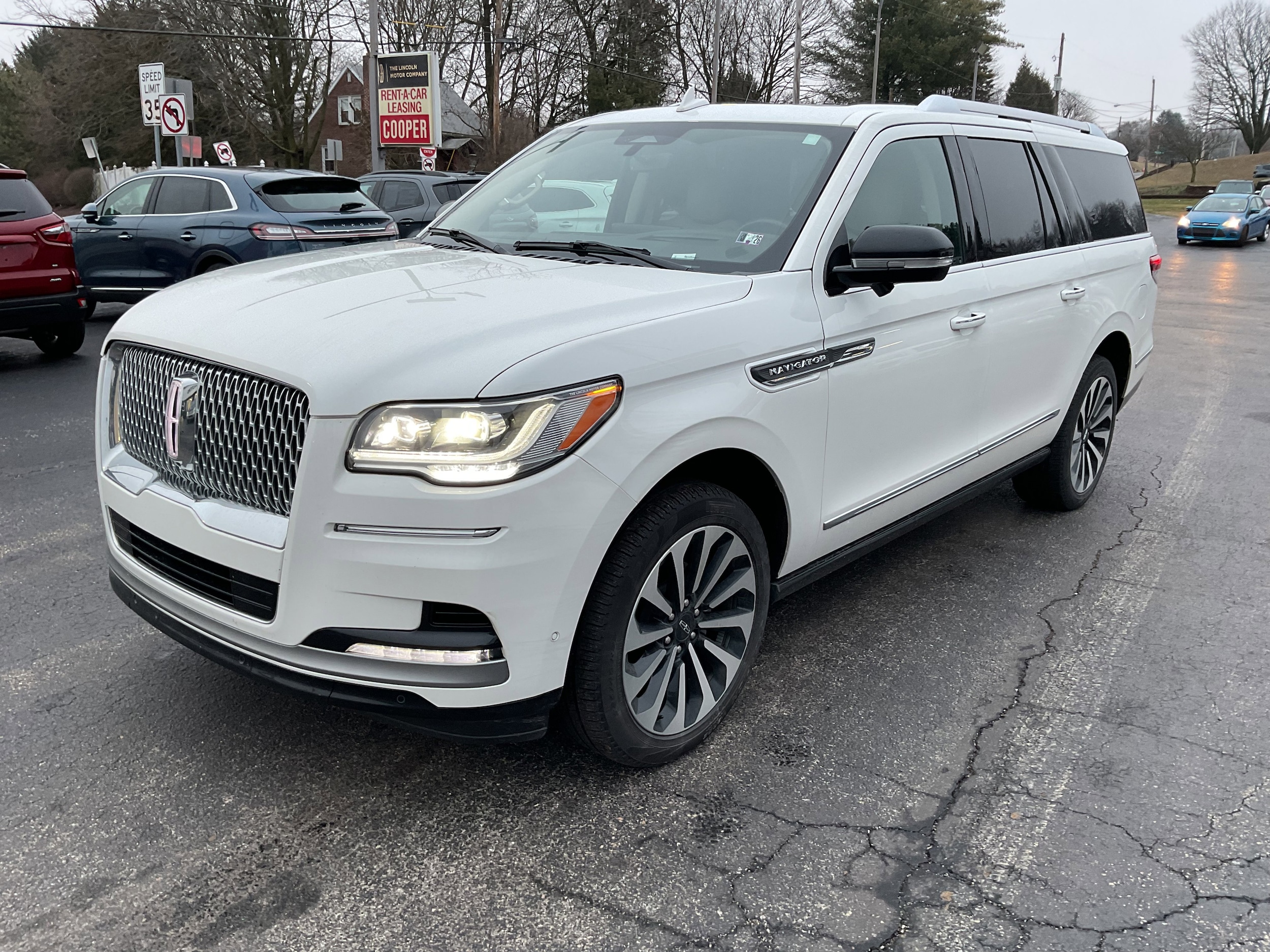 2024 Lincoln Navigator Reserve L 4WD's photo