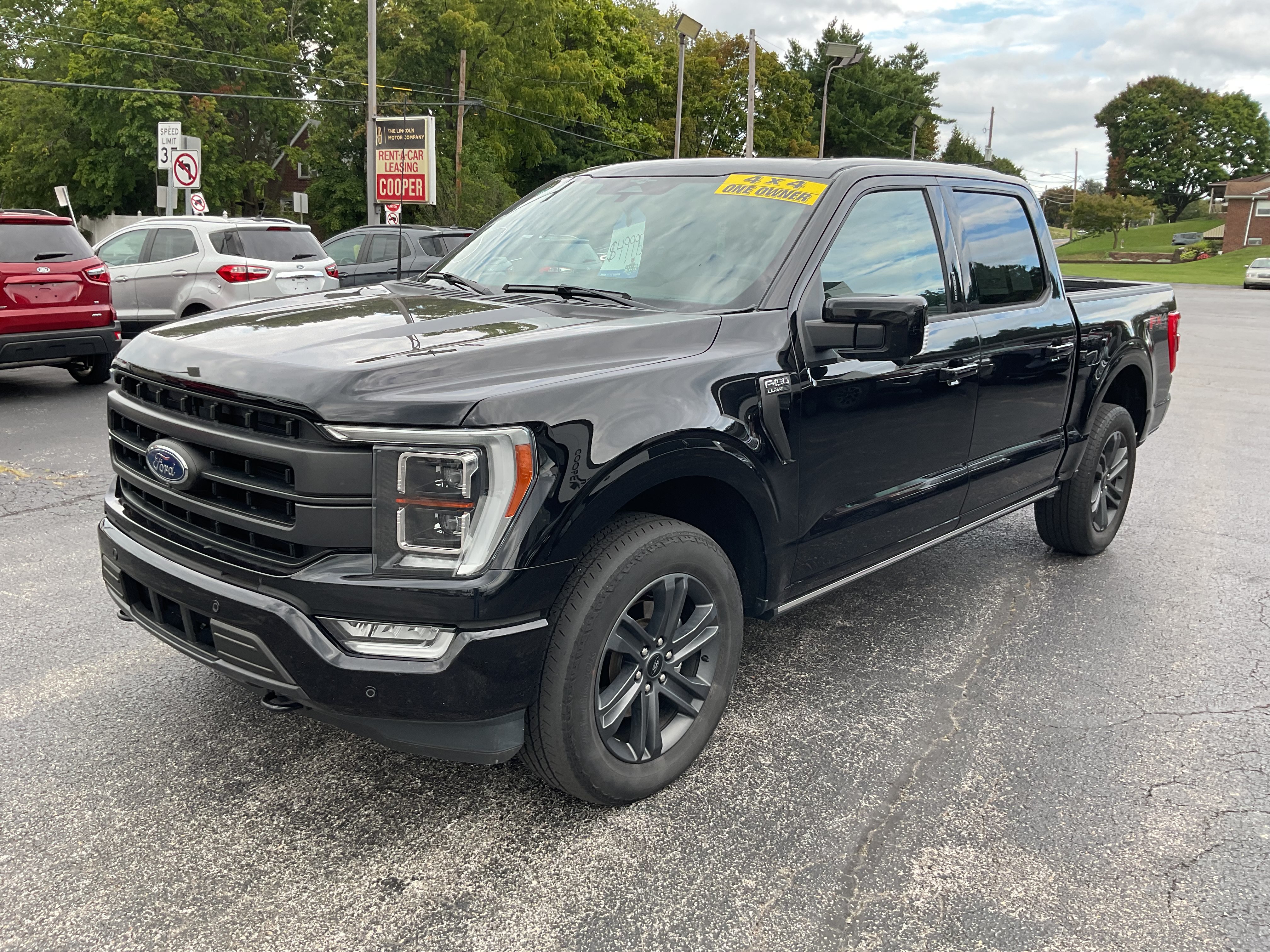 Used 2023 Ford F-150 Lariat Super Crew 4x4 with Nav and Pano Moon Roof XLT 4WD SuperCrew 5.5 Box
