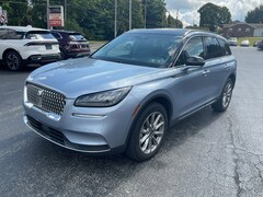 2022 Lincoln Corsair AWD with Pano Roof, Nav, and Elements Package Standard AWD