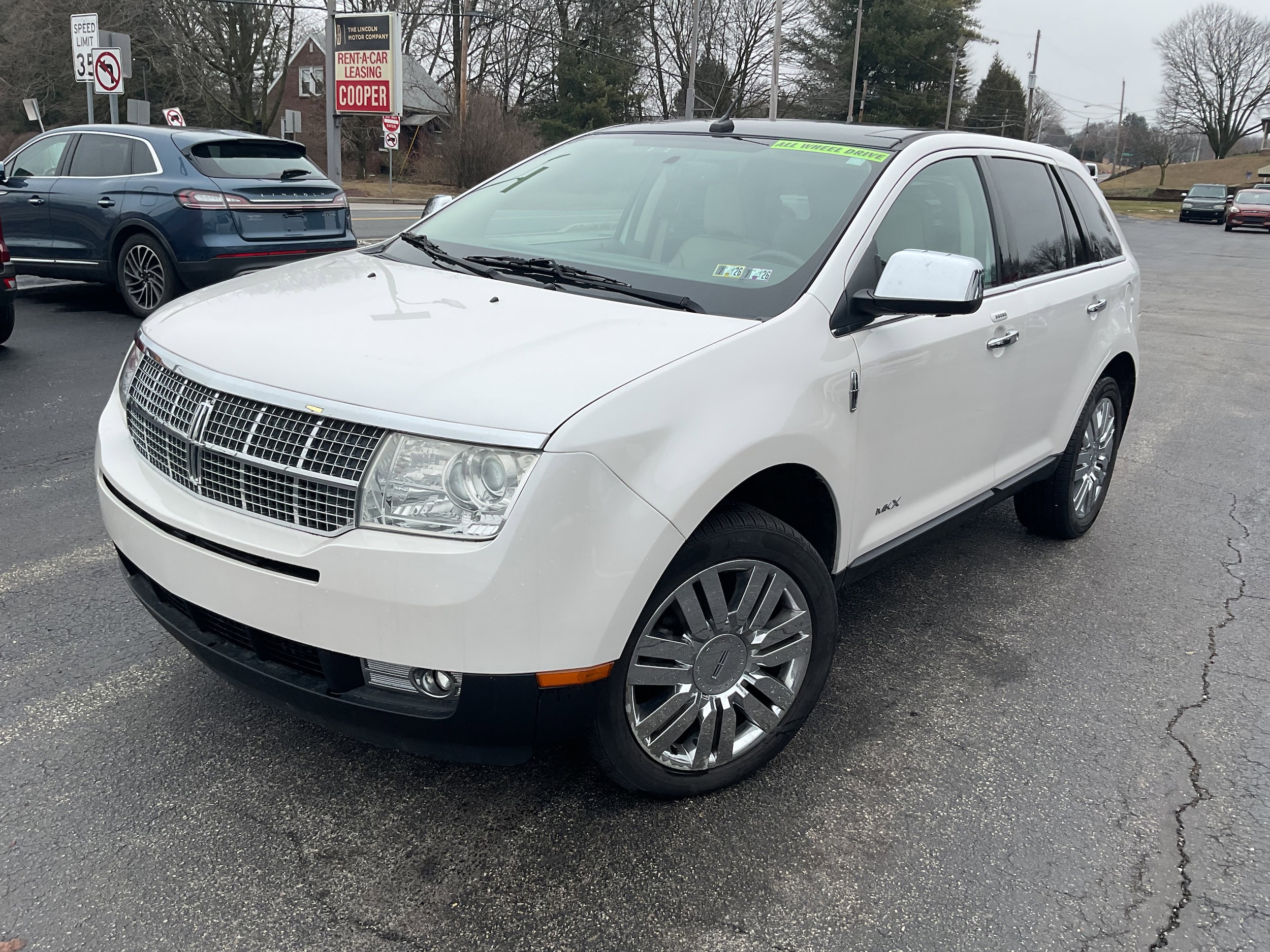 2010 Lincoln MKX Base