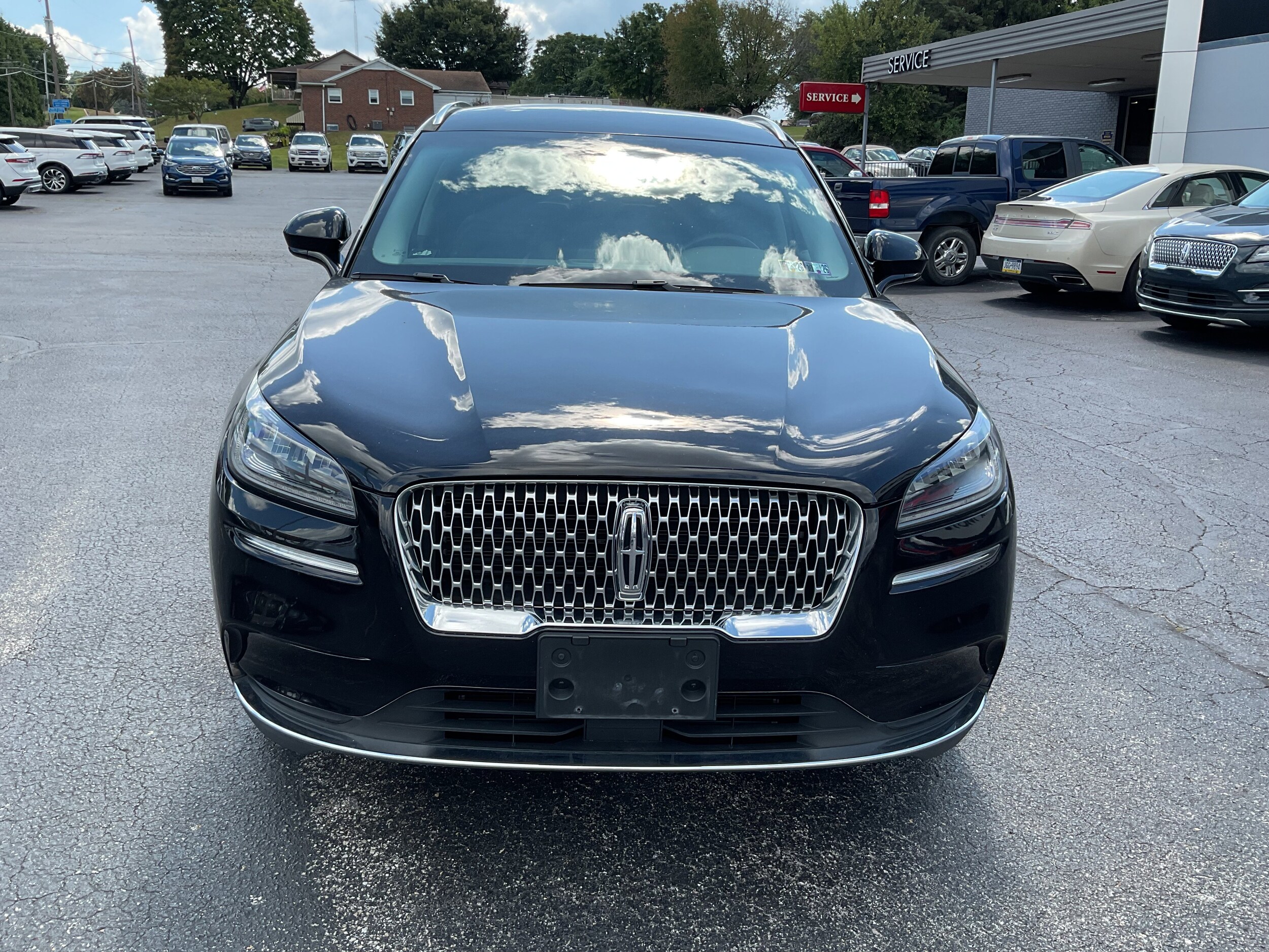 2021 Lincoln Corsair Standard photo 3