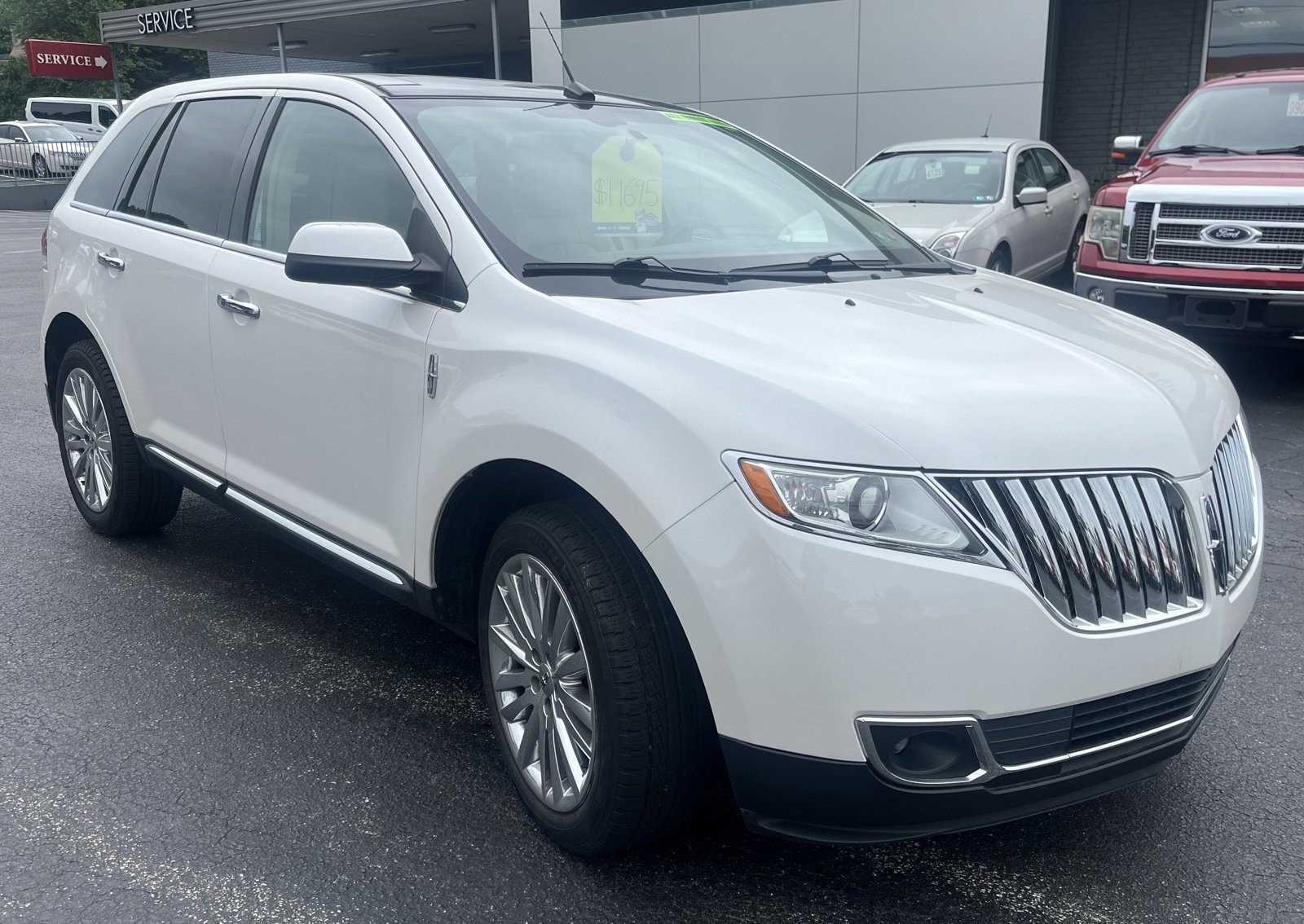 Used 2011 Lincoln MKX Base with VIN 2LMDJ8JK9BBJ25531 for sale in Hanover, PA