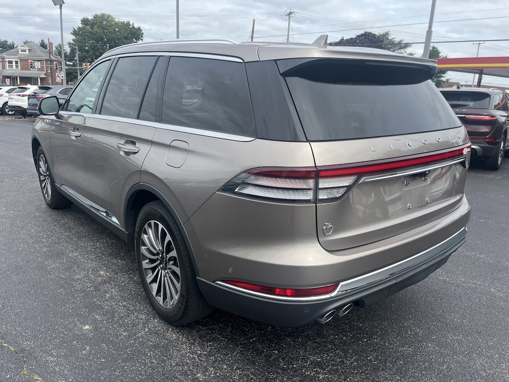 Used 2020 Lincoln Aviator Reserve AWD Luxury Package with Nav, Pano Moon Roo Reserve AWD