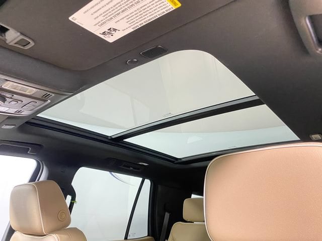 2023 Chevrolet Tahoe Premier - Photo 23