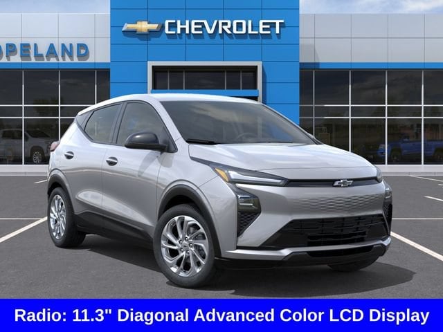 2027 Chevrolet Bolt LT - Photo 8