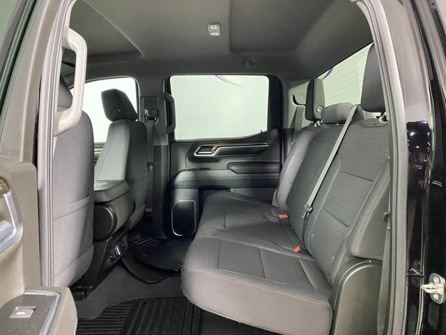 2022 Chevrolet Silverado 1500 LT - Photo 27