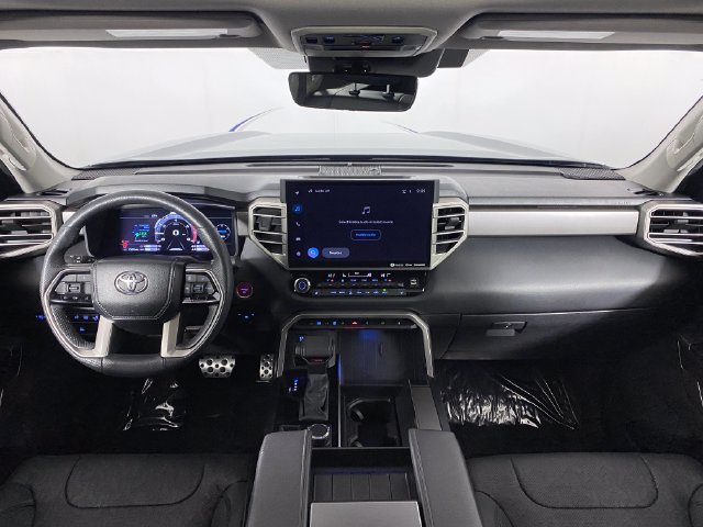 2024 Toyota Sequoia SR5 - Photo 14