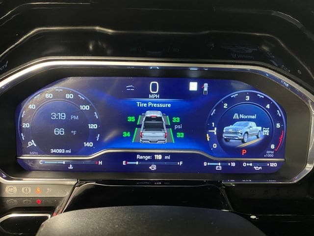 2023 Chevrolet Silverado 1500 LTZ - Photo 17