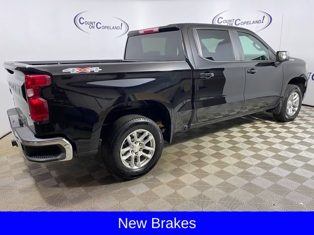 2022 Chevrolet Silverado 1500 LT - Photo 8