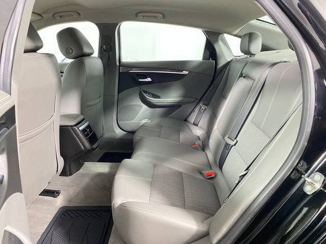2018 Chevrolet Impala 1LT - Photo 26