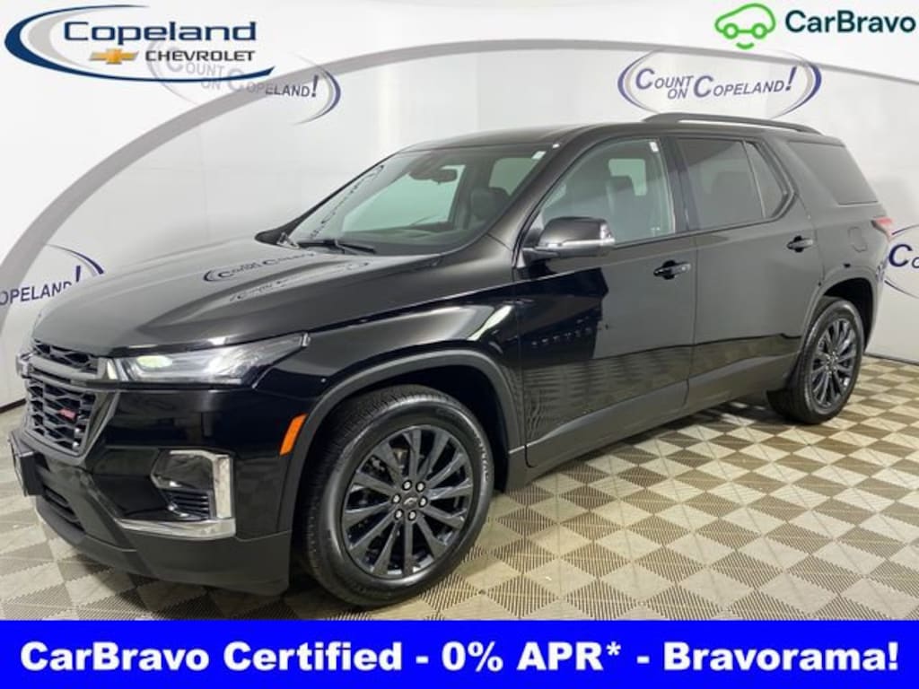 Used 2023 Chevrolet Traverse RS SUV
