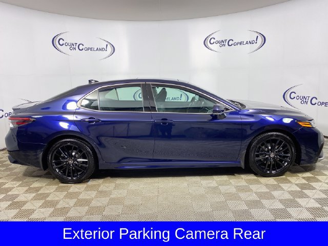 2021 Toyota Camry XSE - Photo 9
