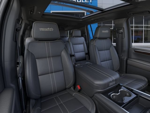 2026 Chevrolet Suburban High Country - Photo 17