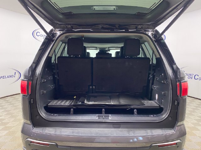 2024 Toyota Sequoia SR5 - Photo 25