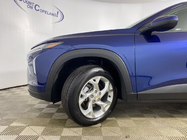 2024 Chevrolet Trax LS - Photo 31