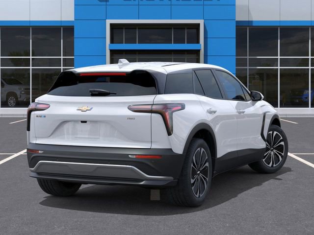 2026 Chevrolet Blazer EV photo 2
