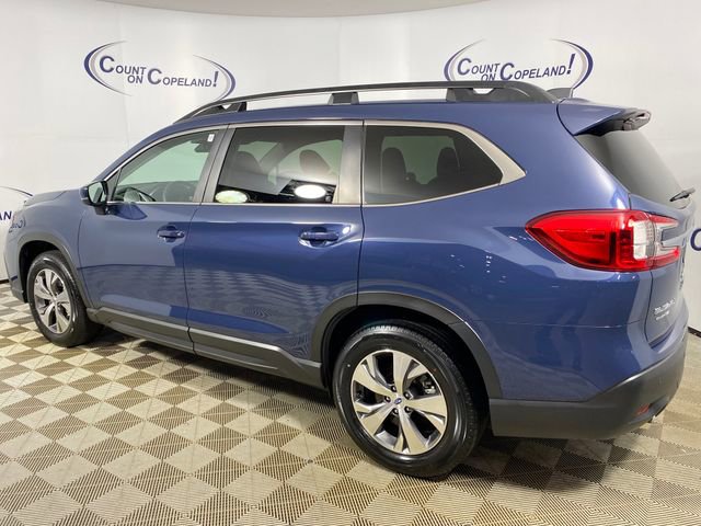 2024 Subaru Ascent Premium photo 3