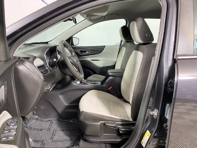 2022 Chevrolet Equinox LS - Photo 10